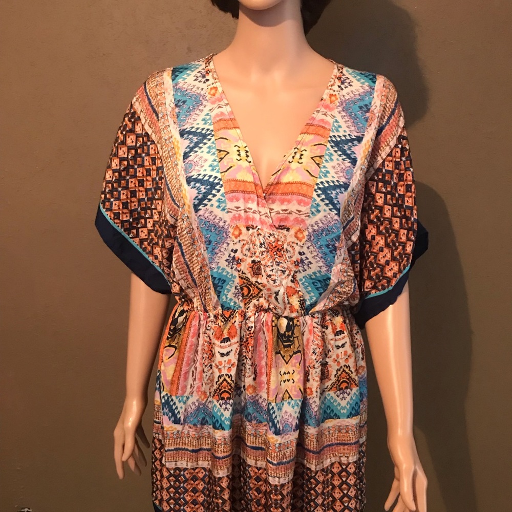 Colorful dress - Picture 9 of 14
